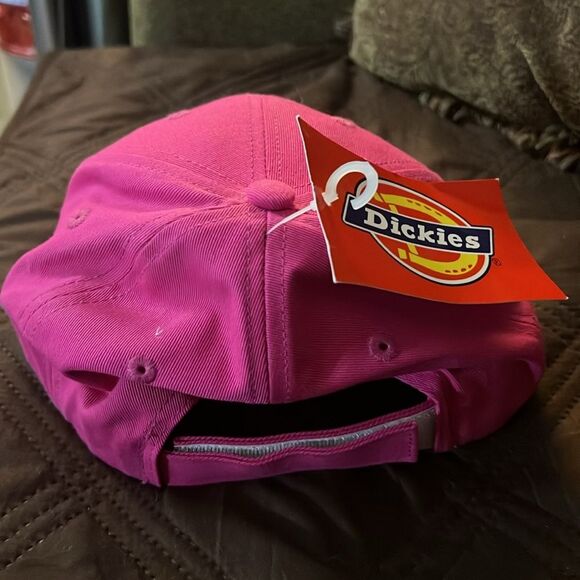 Dickies Woman’s Hot Pink Baseball Hat 100% cotton - Picture 3 of 7